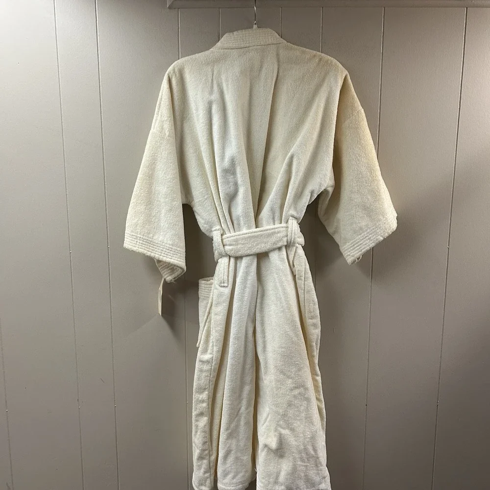 Vintage Chicago Bulls Bath Robe McArthur Towels White Deadstock New with Defects